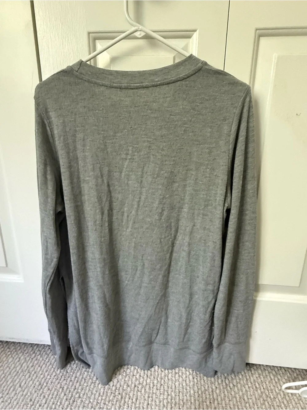 ALO yoga crew sweatshirt/pullover size medium